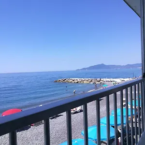 Vista Mare Lavagna